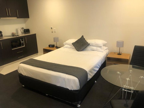 Station House Hotel - Dalby Accommodation 0