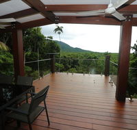 Stonewood Views - Dalby Accommodation