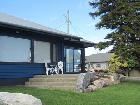 Storm Bay Cottage - Dalby Accommodation 1