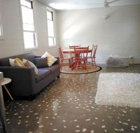 Stranded Nowhere to Stay Sanitised Apartment Sleeps 4 Netflix Wifi Pool - Dalby Accommodation