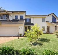 Strathmore Lodge - Dalby Accommodation