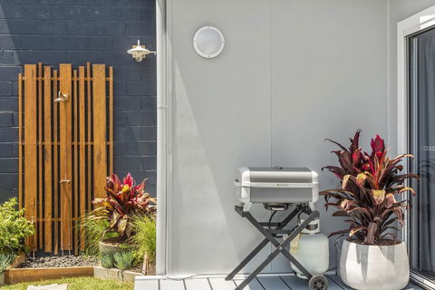 Studio Ocean Breeze @ Huskisson - Dalby Accommodation 0
