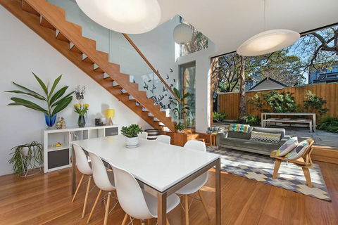 Stunning Architectural Family House In Rozelle - Dalby Accommodation 0