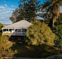 Stunning Queenslander - Dalby Accommodation
