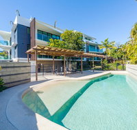 Stylish Beach Side Apartment - Unit 5 - 33 Lorikeet Drive - Dalby Accommodation