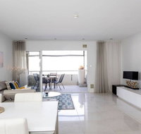 Stylish Executive Apartment With Balcony - Dalby Accommodation