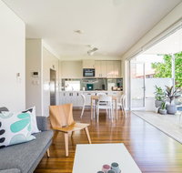 Stylish modern apartment Bondi Beach - Dalby Accommodation