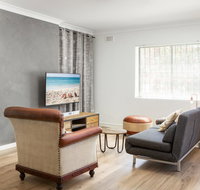 Suburban Two-bed Apartment with Parking and Patio - Dalby Accommodation