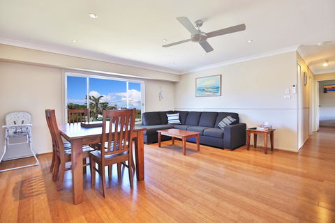 Summer Sands - Pet Friendly - Dalby Accommodation 1