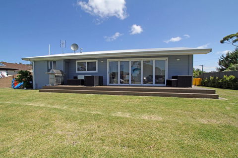 Summer's Exclusive Getaway - Dalby Accommodation 3