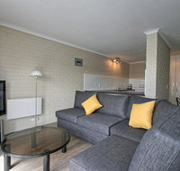 Summit 12/35 Clyde Street - Dalby Accommodation