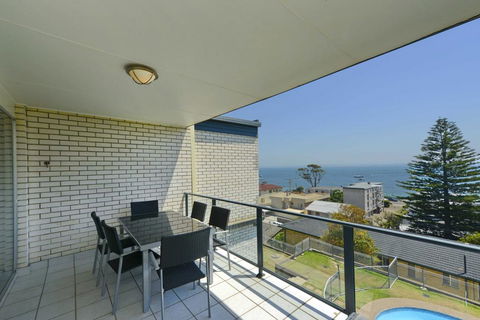 Sundeck Unit 9 - Shoal Bay - Dalby Accommodation 2
