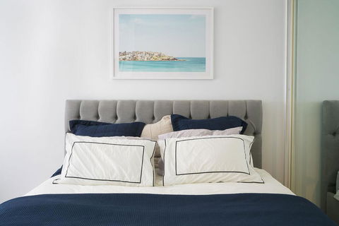 Sunlit 1 Bedroom Apartment Right At Bondi Beach - Dalby Accommodation 1