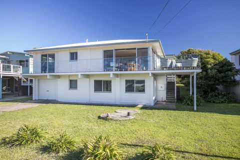 Sunseeker Drive 5 Bawley Point - Dalby Accommodation 1