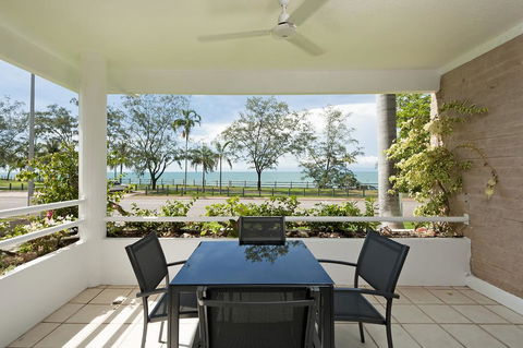 Sunset On Nightcliff - Dalby Accommodation 3
