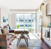 Sunshine City Loft - Dalby Accommodation