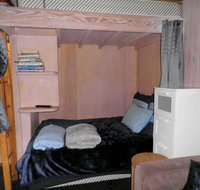 Super Value Thredbo STUDIO  Ante-Room Apartment - Dalby Accommodation