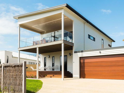 Surf Mist - Dalby Accommodation 0