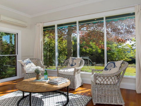 Sutton Downs - Renovated Country Home On 100 Acres - Dalby Accommodation 3