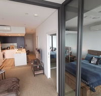 Sydney Olympic Park Luxury Apartment - Dalby Accommodation