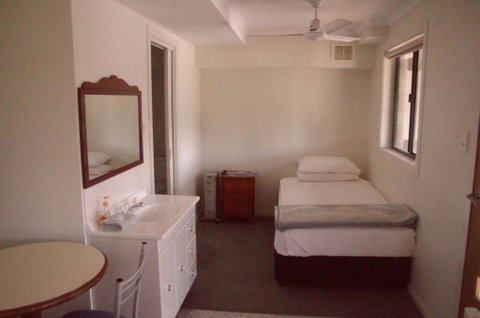 T's Resort & Motel - Dalby Accommodation 2