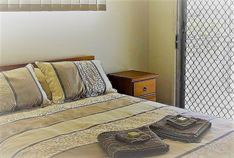 Taits Place Vineyard B & B - Dalby Accommodation 1