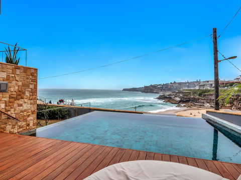 Tamarama Apartments - Dalby Accommodation 0