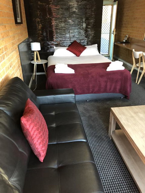 Tamworth Central Motel - Dalby Accommodation 2