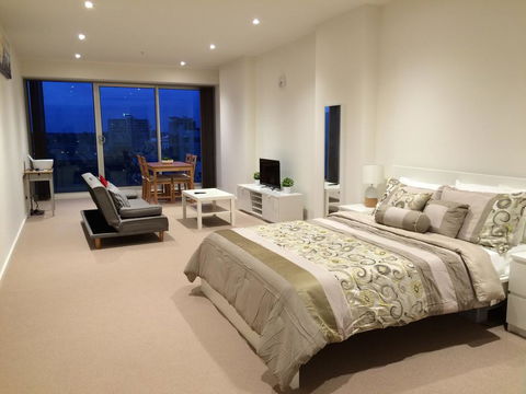 Tasha's Apartments On Morphett - Dalby Accommodation 0