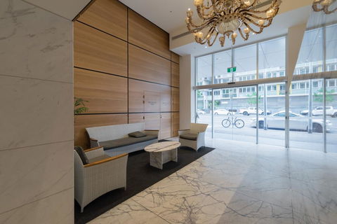 Tasha's Apartments On Morphett - Dalby Accommodation 1
