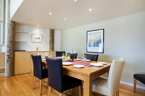 Tathra Beach House Holiday Apartments - Dalby Accommodation 2