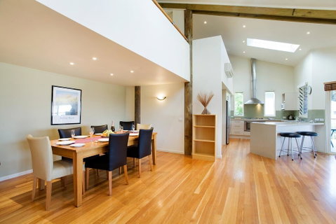 Tathra Beach House Holiday Apartments - Dalby Accommodation 1