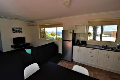 Telopea Cottage - Dalby Accommodation 2