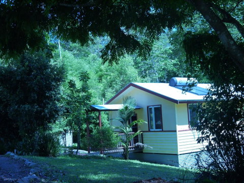 Teretre Cabins Nimbin - Dalby Accommodation 1