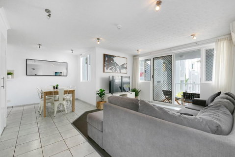 The Bay 23 - Dalby Accommodation 2