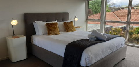 The Beach House - Dalby Accommodation 2