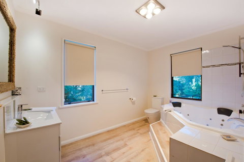 Parnella Kettering - Dalby Accommodation 9