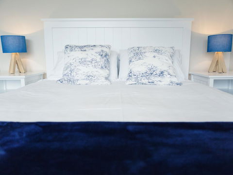 Catherine Lodge Farm Gate Cottages - Dalby Accommodation 13