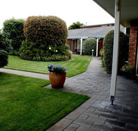 Shearwater Cottages - Dalby Accommodation