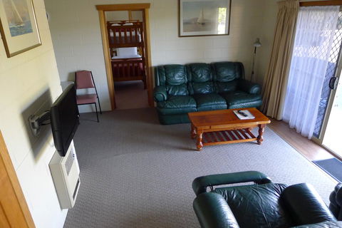Willaway Motel Apartments - Dalby Accommodation 5
