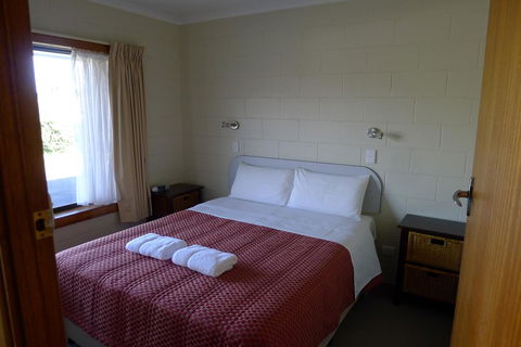 Willaway Motel Apartments - Dalby Accommodation 12