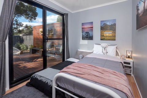 Three Beaches - Dalby Accommodation 35