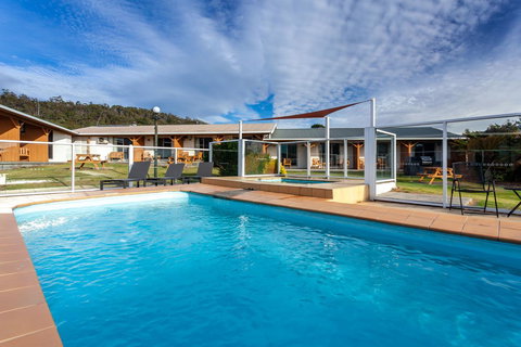Beachfront Bicheno - Dalby Accommodation 33
