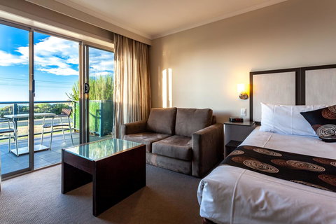 Beachfront Bicheno - Dalby Accommodation 17