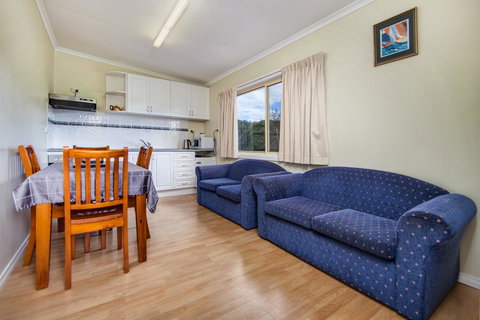 Wintersun Gardens Motel - Dalby Accommodation 19