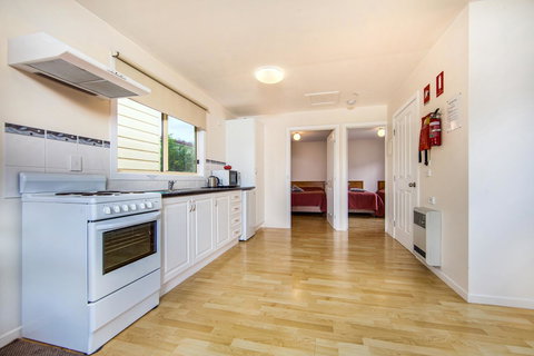 Wintersun Gardens Motel - Dalby Accommodation 43