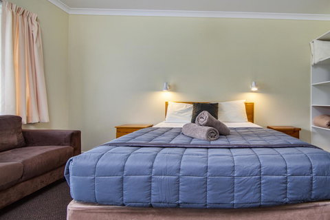 Wintersun Gardens Motel - Dalby Accommodation 15