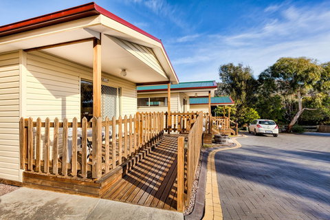 Wintersun Gardens Motel - Dalby Accommodation 6