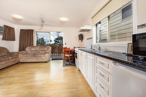 Wintersun Gardens Motel - Dalby Accommodation 35