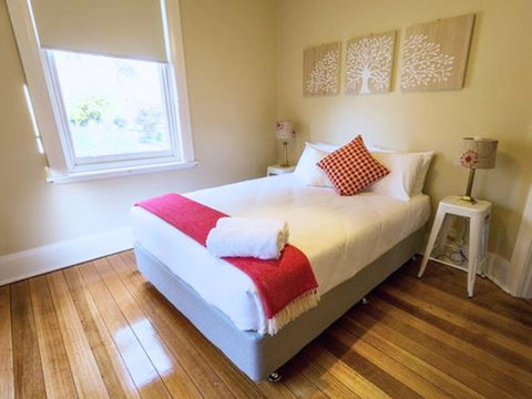 Montacute Boutique Bunkhouse - Dalby Accommodation 10